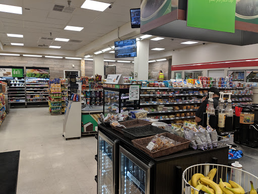 Convenience Store «7-Eleven», reviews and photos, 152 Pine Ave, Long Beach, CA 90802, USA