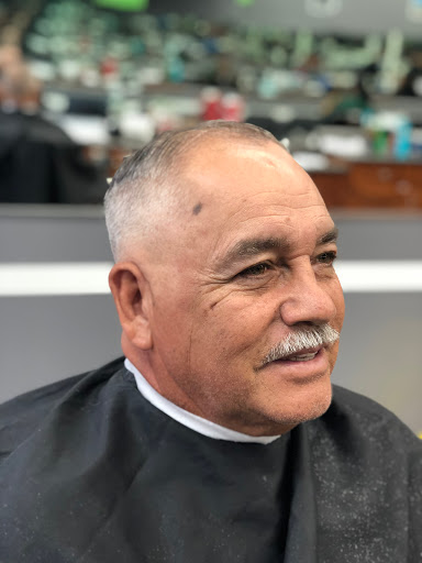 Barber Shop «Pasadena Barber Shop», reviews and photos, 1359 N Lake Ave, Pasadena, CA 91104, USA