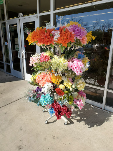 Dollar Store «Dollar Tree», reviews and photos, 3060 Travis Blvd, Fairfield, CA 94534, USA