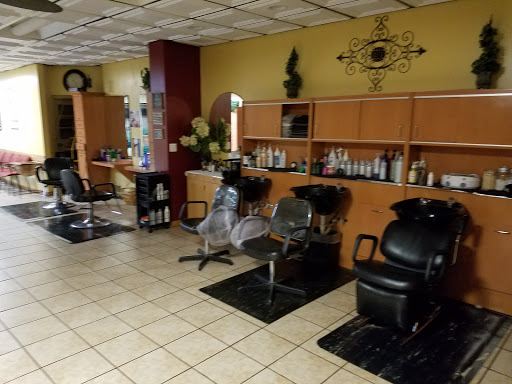 Beauty Salon «Magda & Diana Salon», reviews and photos, 235 E Cass St, Joliet, IL 60432, USA