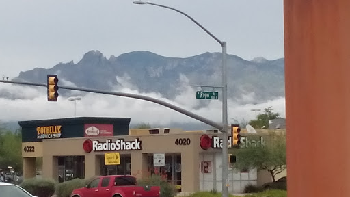 Discount Store «Big Lots», reviews and photos, 3959 N Oracle Rd, Tucson, AZ 85705, USA