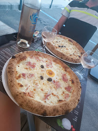 Plats et boissons du Pizzeria La Pizz'a Yan à La Bégude-de-Mazenc - n°8