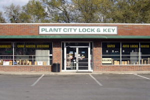 Plant City Lock & Key image