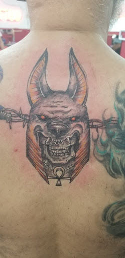 Tattoo Shop «Lucky Tattoo», reviews and photos, 1639 Washington Ave, Miami Beach, FL 33139, USA