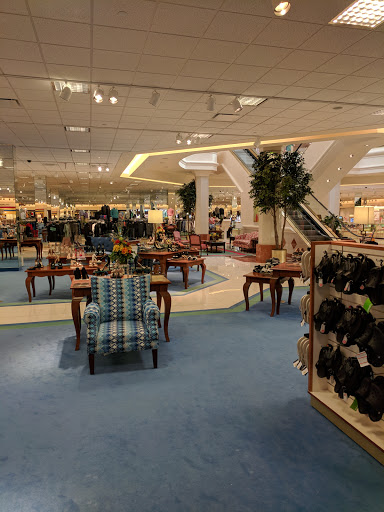 Department Store «Von Maur Eastview», reviews and photos, 300 Eastview Mall, Victor, NY 14564, USA