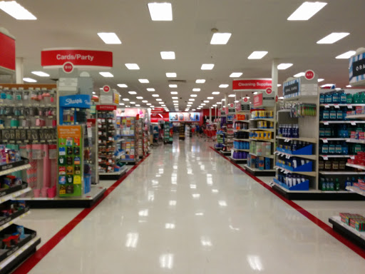Department Store «Target», reviews and photos, 401 W Irving Park Rd, Wood Dale, IL 60191, USA