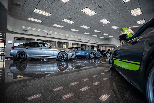 Used Car Dealer «Certified Benz & Beemer», reviews and photos, 6725 E McDowell Rd, Scottsdale, AZ 85257, USA