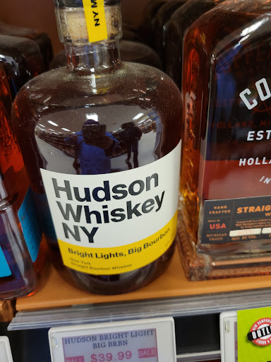 State Liquor Store «NH Liquor & Wine Outlet», reviews and photos, 68 Elm St, Manchester, NH 03103, USA