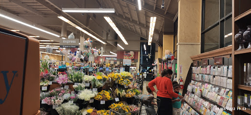 Grocery Store «Pavilions», reviews and photos, 845 E California St, Pasadena, CA 91106, USA