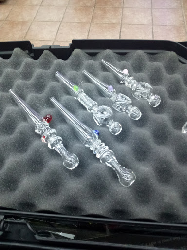 Tobacco Shop «HWY 6 SMOKE SHOP», reviews and photos, 6810 S Texas 6, Houston, TX 77083, USA