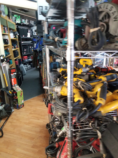 Pawn Shop «American Fork Pawn Shop», reviews and photos, 88 W Main St, American Fork, UT 84003, USA