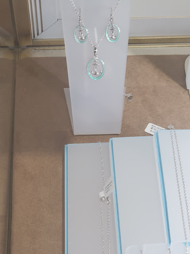 Jeweler «M.J. Thomas Jewelers», reviews and photos, 3637 Main St, Stratford, CT 06614, USA