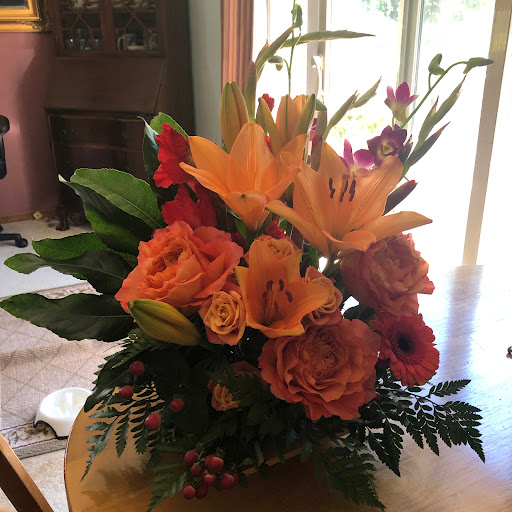 Florist «Flowers by Kristil», reviews and photos, Suite E-1, 6541 Sexton Dr NW, Olympia, WA 98502, USA