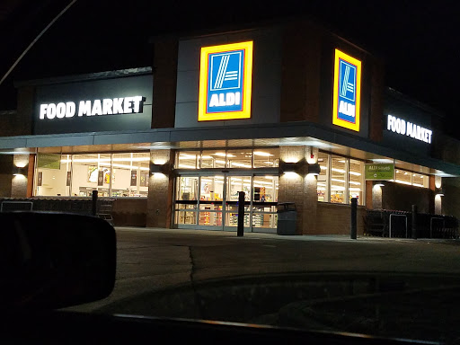 Supermarket «ALDI», reviews and photos, 2251 75th St, Darien, IL 60561, USA