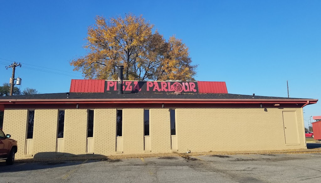Pizza Parlour Van Buren 72956