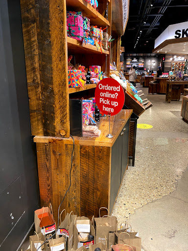 Cosmetics Store «LUSH», reviews and photos, 4999 Old Orchard Shopping Center K23, Skokie, IL 60077, USA
