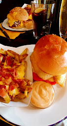 Photo n°42 de O.B.U Organisation Des Burgers Unis à Paris ()