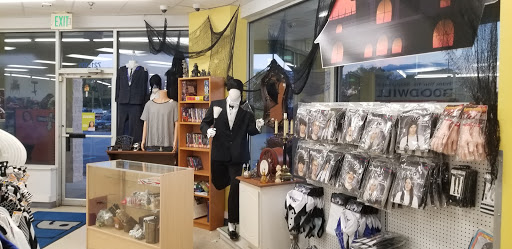 Non-Profit Organization «Goodwill», reviews and photos, 721 Hanover Pike #121, Hampstead, MD 21074, USA