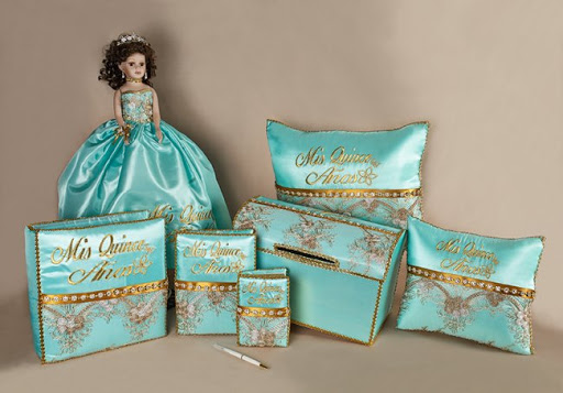 Boutique «Moda Bella Boutique | Quinceañera, Bridal, and Prom Dresses», reviews and photos, 8207 NE Vancouver Mall Dr Suite C, Vancouver, WA 98662, USA