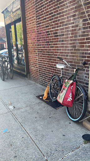 Bicycle Store «Bike Stop Astoria», reviews and photos, 37-19 28th Ave, Astoria, NY 11103, USA