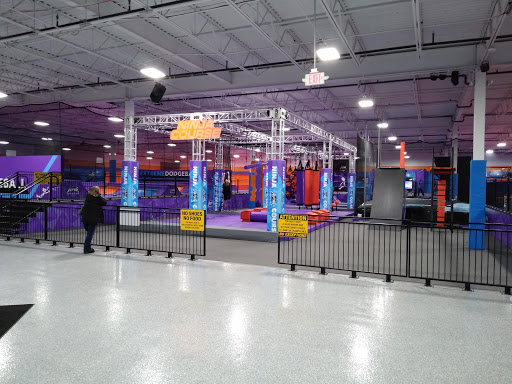 Movie Theater «AMC Indian Mound 9», reviews and photos, 771 S 30th St, Heath, OH 43056, USA