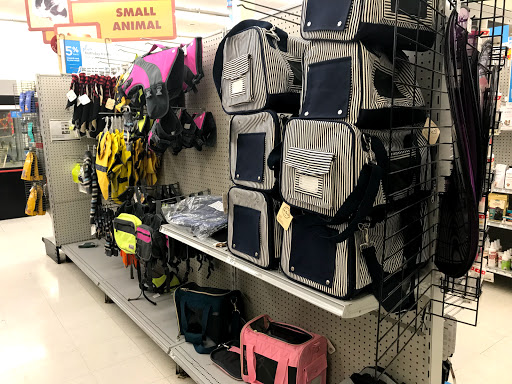 Pet Supply Store «Petco Animal Supplies», reviews and photos, 1820a W Uintah St, Colorado Springs, CO 80904, USA