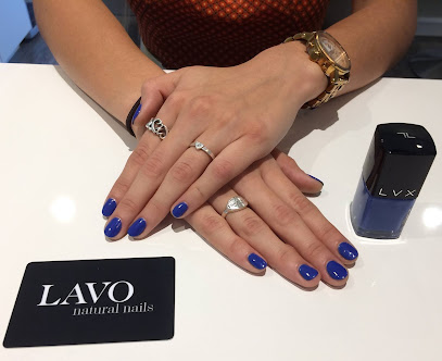 LAVO natural nails