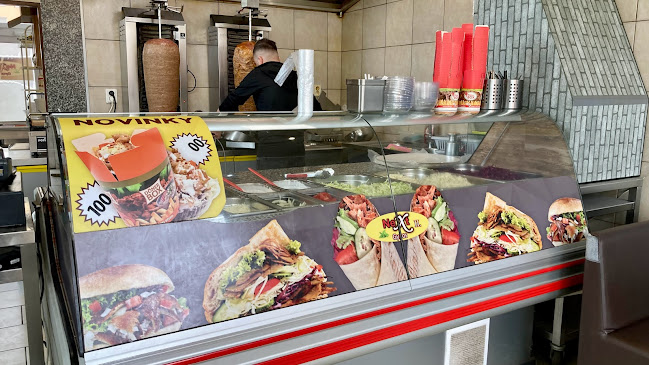 Recenze na Next Gyros II. v Most - Kavárna