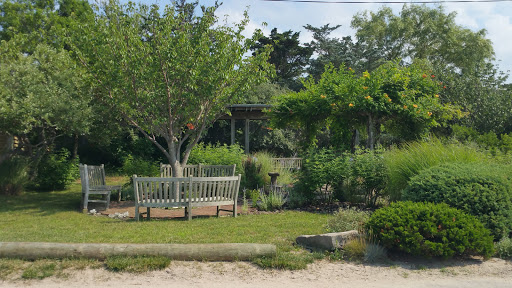 Grocery Store «Seaview Market Inc», reviews and photos, 20 Duneway Ave, Ocean Beach, NY 11770, USA