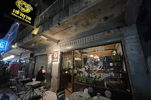 Lao Khan (Tiger Vibe) Wine Bar & Eatery image