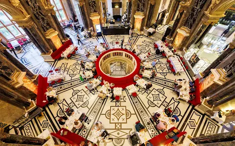 Café im Kunsthistorischen Museum Wien image