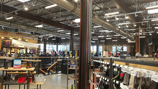 Camping Store «REI», reviews and photos, 910 Rose Avenue, North Bethesda, MD 20852, USA