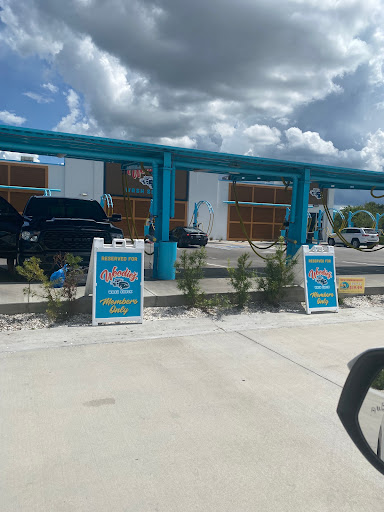 Woodie's Wash Shack - Sun City en Wimauma