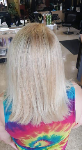 Beauty Salon «Hair Works Beauty Salon & Spa», reviews and photos, 5524 Evers Rd, San Antonio, TX 78238, USA