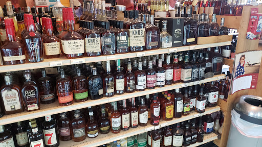 Liquor Store «Angelos Liquors», reviews and photos, 717 Rockland Rd, Lake Bluff, IL 60044, USA