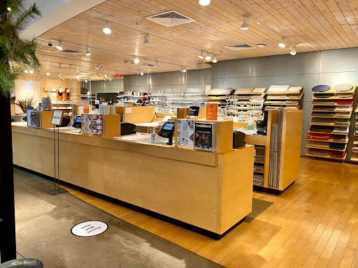 Furniture Store «Crate and Barrel», reviews and photos, 48 S Main St, West Hartford, CT 06107, USA