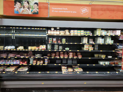 Department Store «Walmart Supercenter», reviews and photos, 3290 S Santiam Hwy, Lebanon, OR 97355, USA