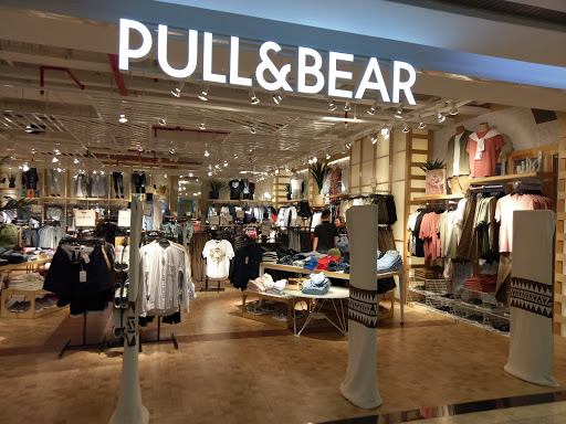 Pull&Bear Saigon