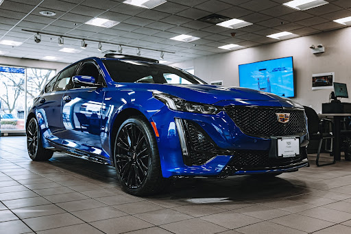 Cadillac Dealer «Motor Werks Cadillac of Barrington», reviews and photos, 206 N Cook St, Barrington, IL 60010, USA