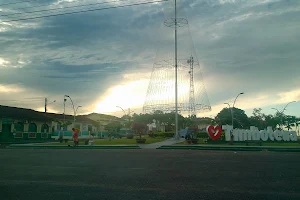 Praça da bandeira image