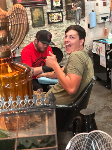 Tattoo Shop «Ironclad Tattoo Gallery», reviews and photos, 194 N 2nd Ave, Saltillo, MS 38866, USA