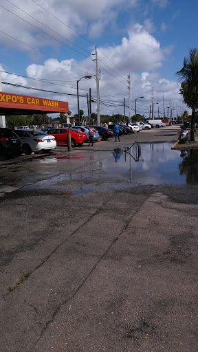 Dollar Store «Dollar Tree», reviews and photos, 4601 NW 199th St, Miami Gardens, FL 33055, USA