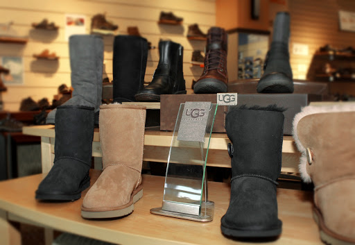 Shoe Store «V&A Shoes - Grand Rapids», reviews and photos, 3620 28th St SE, Grand Rapids, MI 49512, USA