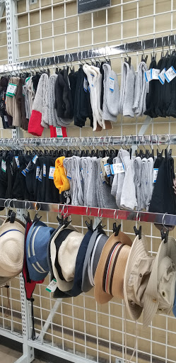 Thrift Store «Savers», reviews and photos, 1920 Zumbehl Rd, St Charles, MO 63303, USA