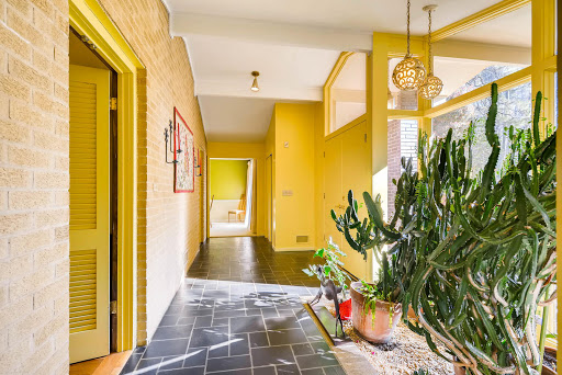 Real Estate Agency «Sally English, Associate Broker, Realty Associates of Atlanta LLC», reviews and photos, 3350 Northlake Pkwy NE, Atlanta, GA 30345, USA