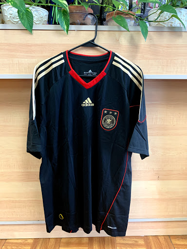 Sporting Goods Store «Soccer Mundial Sporting Goods», reviews and photos, 5805 S Gessner Rd, Houston, TX 77036, USA