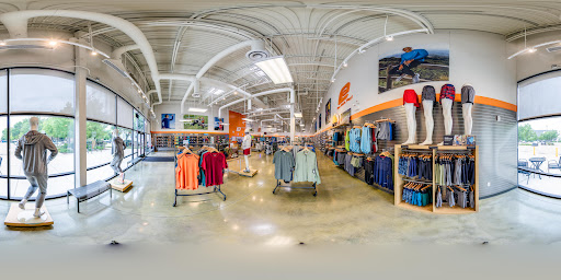 Running Store «Road Runner Sports», reviews and photos, 1435 N Kingsbury St, Chicago, IL 60642, USA