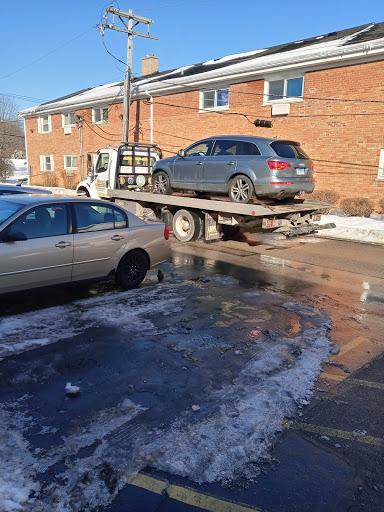 Auto Repair Shop «CK Auto Plus», reviews and photos, 21W079 Roosevelt Rd, Lombard, IL 60148, USA