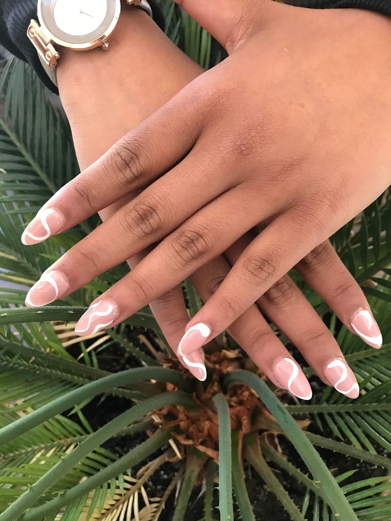 Dep Nails and Spa 98072