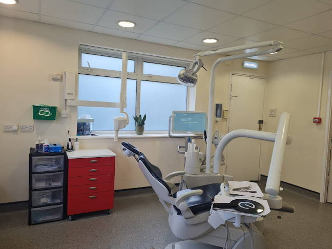 Reviews of Bhandal Dental Practice (Northfield Surgery) in Birmingham - Dentist